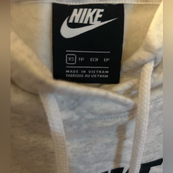 Nike hoodie - Picture 3 of 3